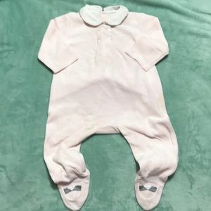 Burberry footie onesie in pink size 12M